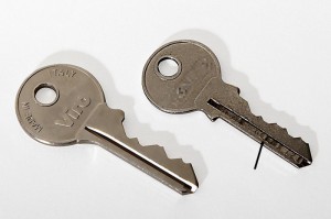  The Viro key has no imperfections, whilst the other one (black arrow) has.