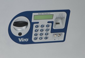 Display and capacitive keypad of the new Viro Ram Touch II safe.
